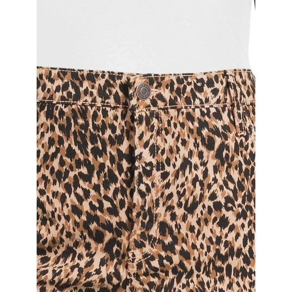 TERRA & SKY High Rise Straight Leg Jeans 18W Leo Face Leopard Animal Denim NWT - Picture 4 of 12